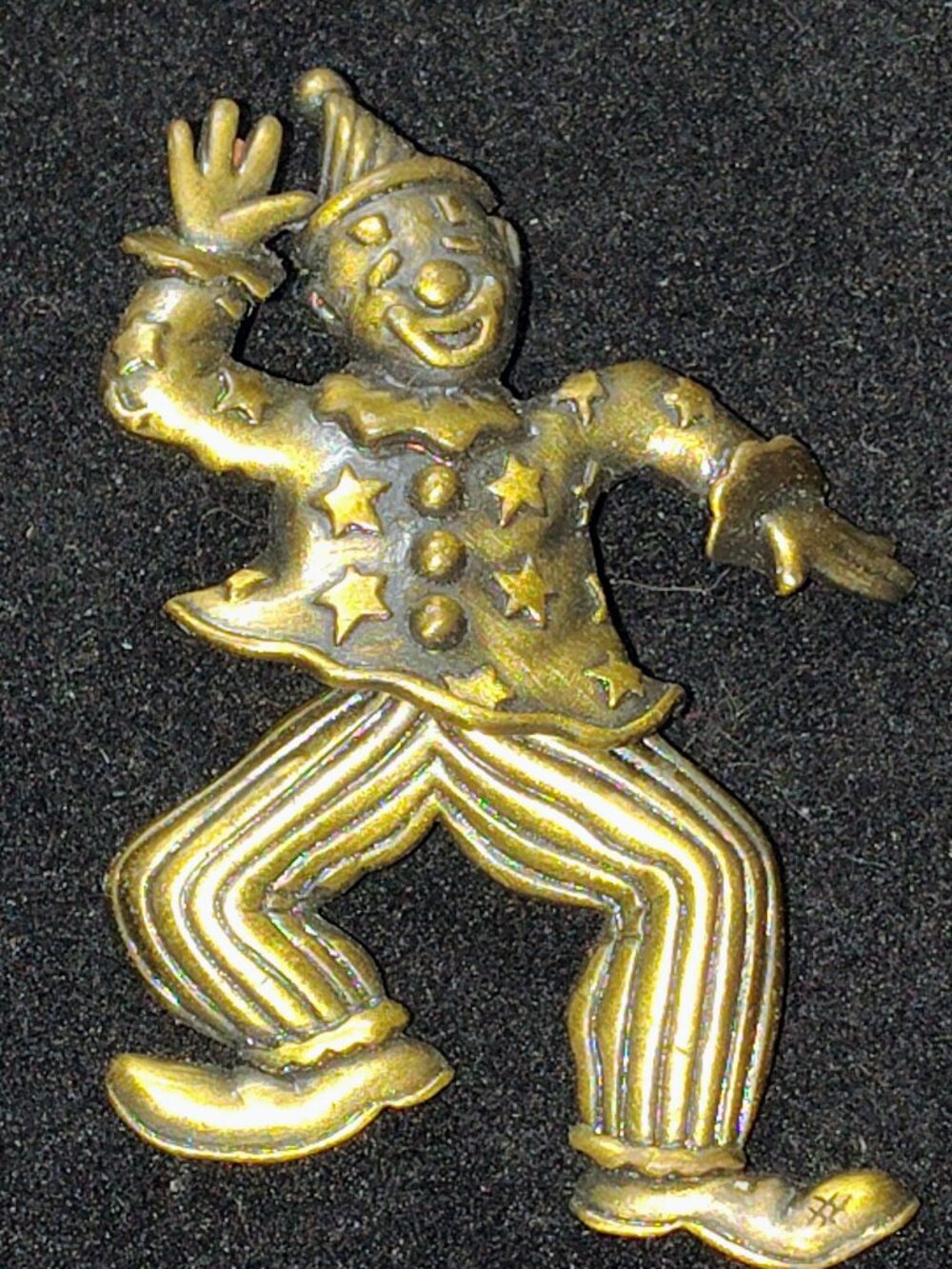 Vintage JJ Dancing Clown Brooch – Articulated Swing Legs, Gold‑Tone Figural